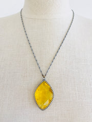 Czech Faceted Yellow Glass Jewel Necklace