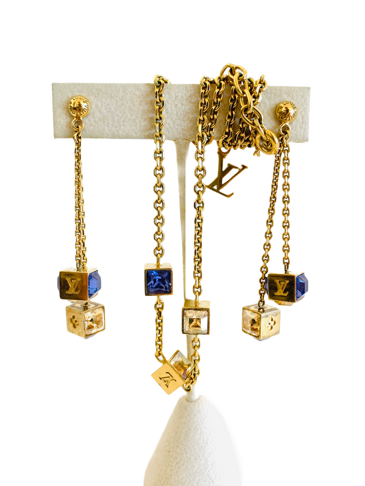 3 piece Earrings, Pendant with Necklace set Louis Vuitton 14K gold overlay  / 3piezas juego de Louis Vuitton Aretes, Dije y Cadena 14K baño de Oro for  Sale in Downey, CA - OfferUp