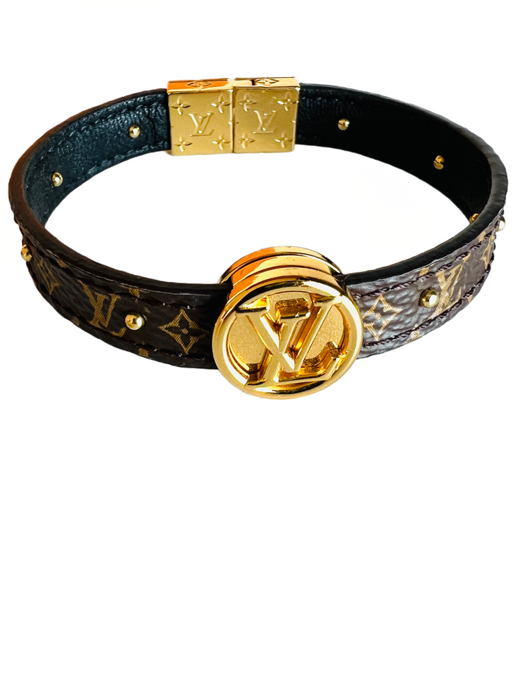 Louis Vuitton LV Circle Reversible Monogram Bracelet