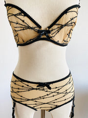 Agent Provocateur "Maschina" Barbed Wire Set 32E Bra / Sz Sm Brief Suspenders