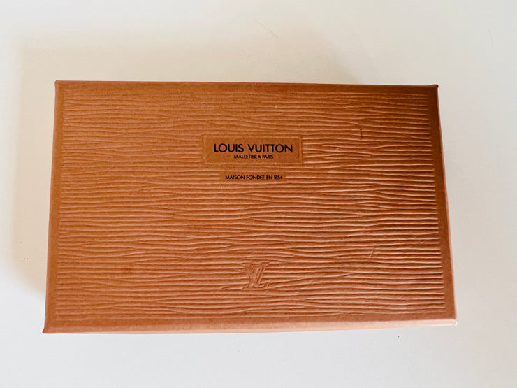 Louis Vuitton 2002 Monogram Pattern Trésor Wallet