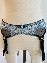 Agent Provocateur Light Blue Lace Suspenders Sz Sm
