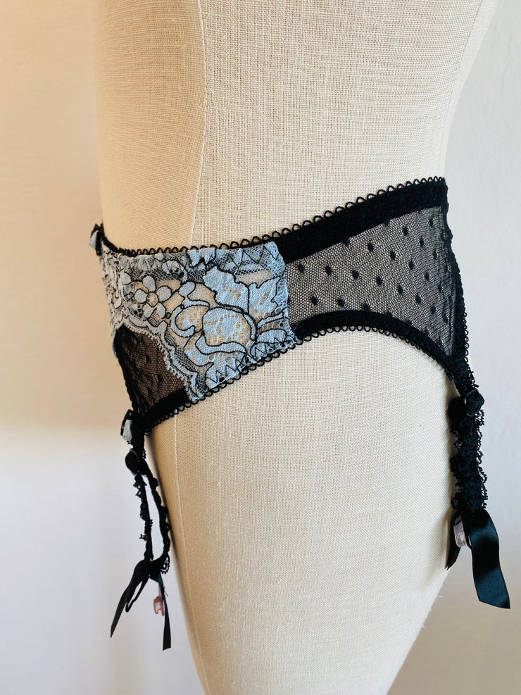 Agent Provocateur Light Blue Lace Suspenders Sz Sm