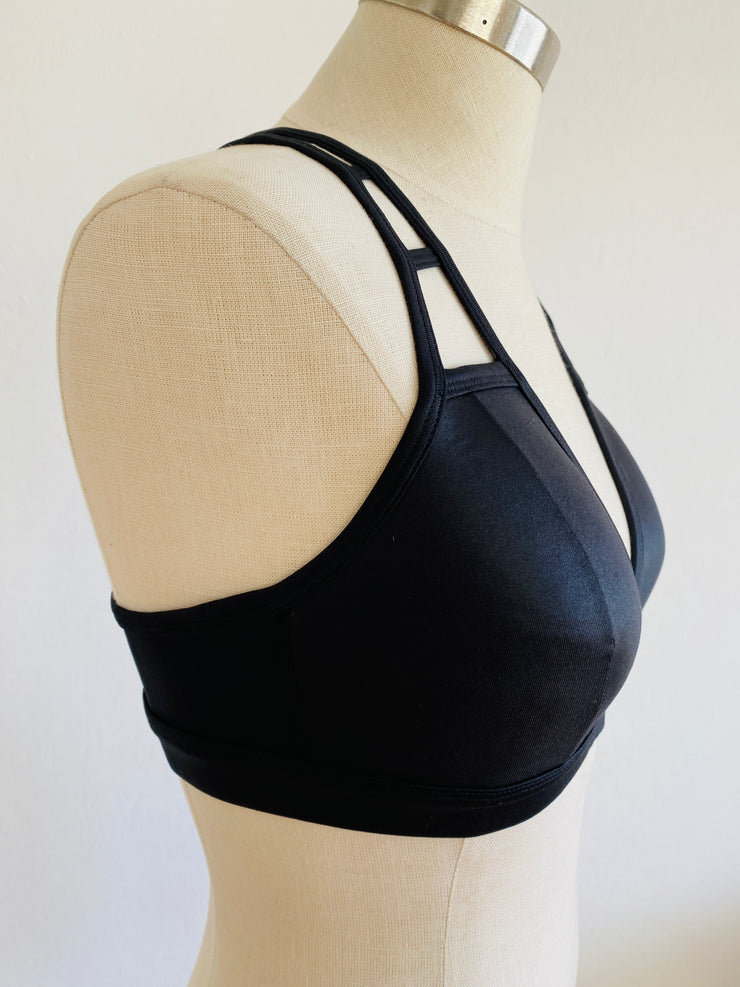 Alo Black Strappy Sports Bra
