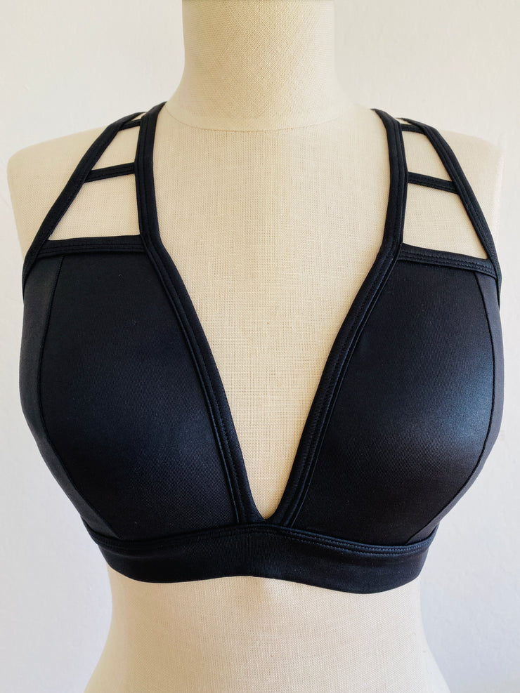 Alo Black Strappy Sports Bra