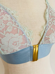 Dora Larsen Light Blue Daisy Set