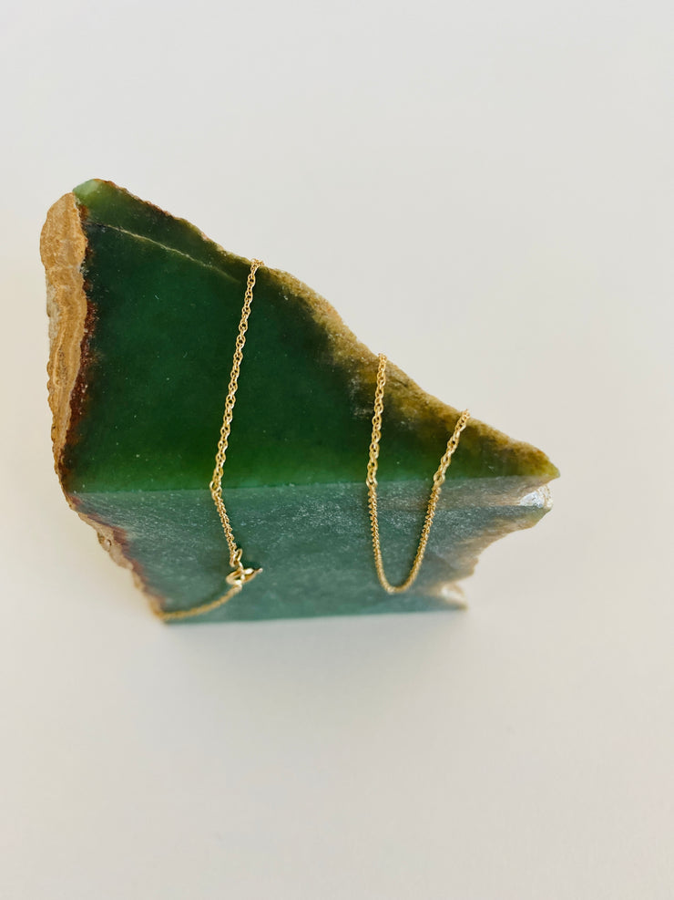 10K Yellow Gold Cable Chain Necklace .4 Grams