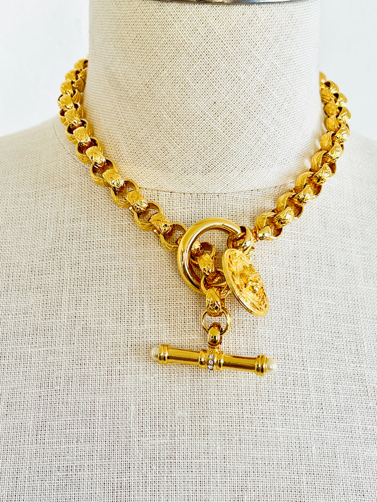 Joan Rivers Bee Toggle Cable Link Gold Choker Necklace