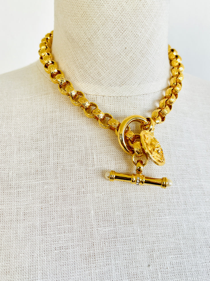 Joan Rivers Bee Toggle Cable Link Gold Choker Necklace