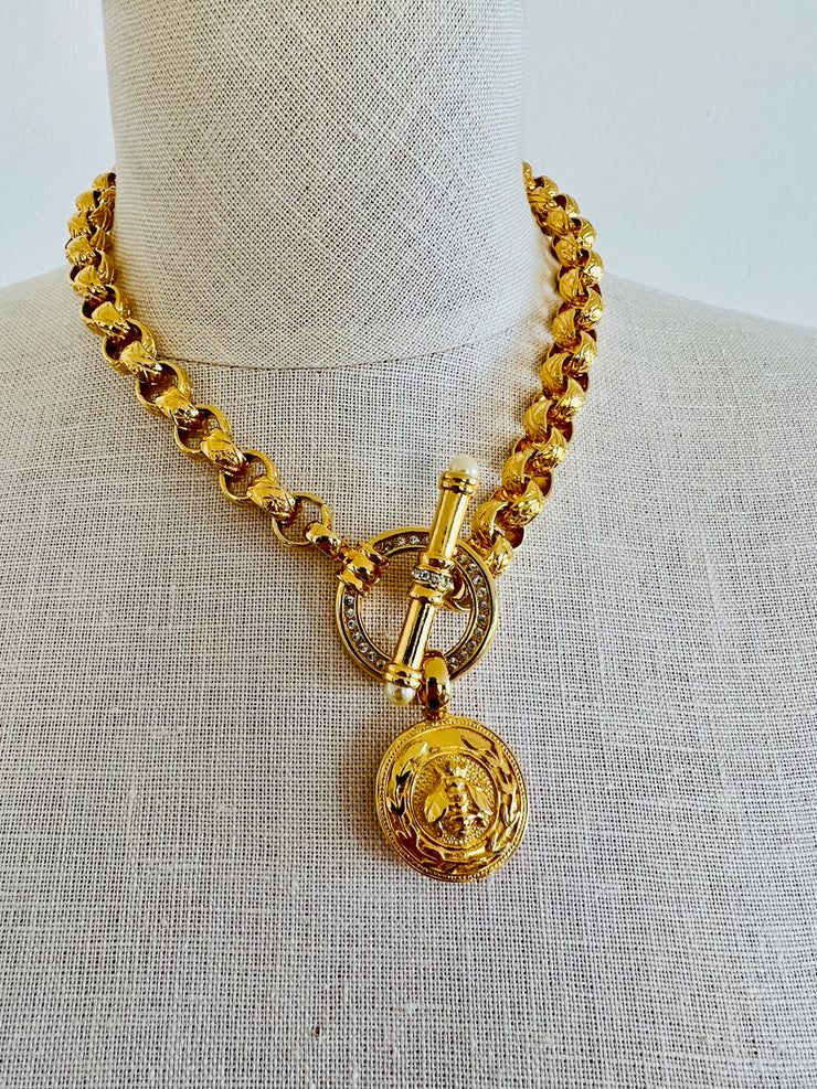 Joan Rivers Bee Toggle Cable Link Gold Choker Necklace