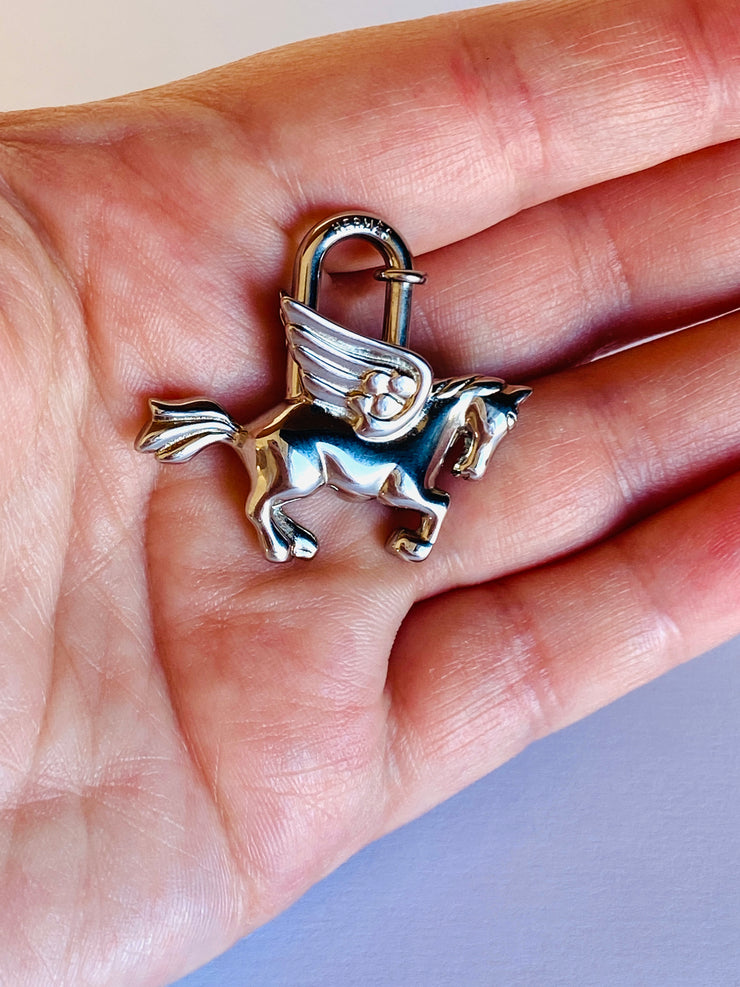 1993 Hermes Le Cheval Pegasus Cadena Padlock Necklace Pendant (W/out Chain)