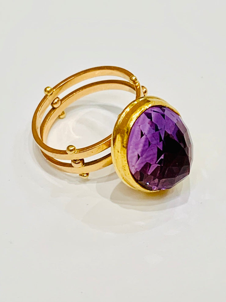 18kt Amethyst Cabochon Cocktail Ring